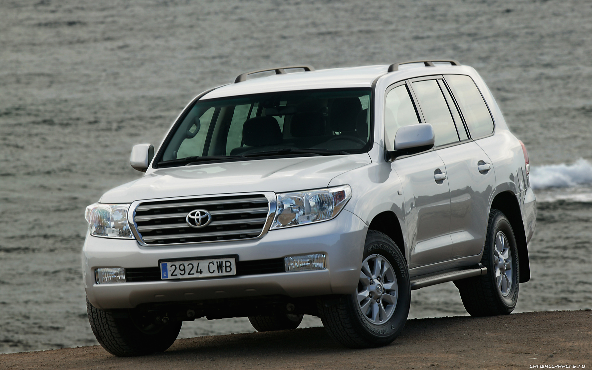 Toyota Land Cruiser 200 v8 2007